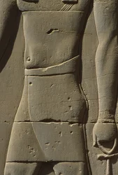 Detalle de un relieve